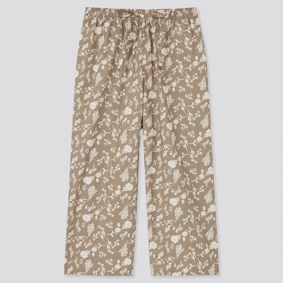 Uniqlo Pants - Brand New UNIQLO Cotton RELACO 3/4 Shorts size XL